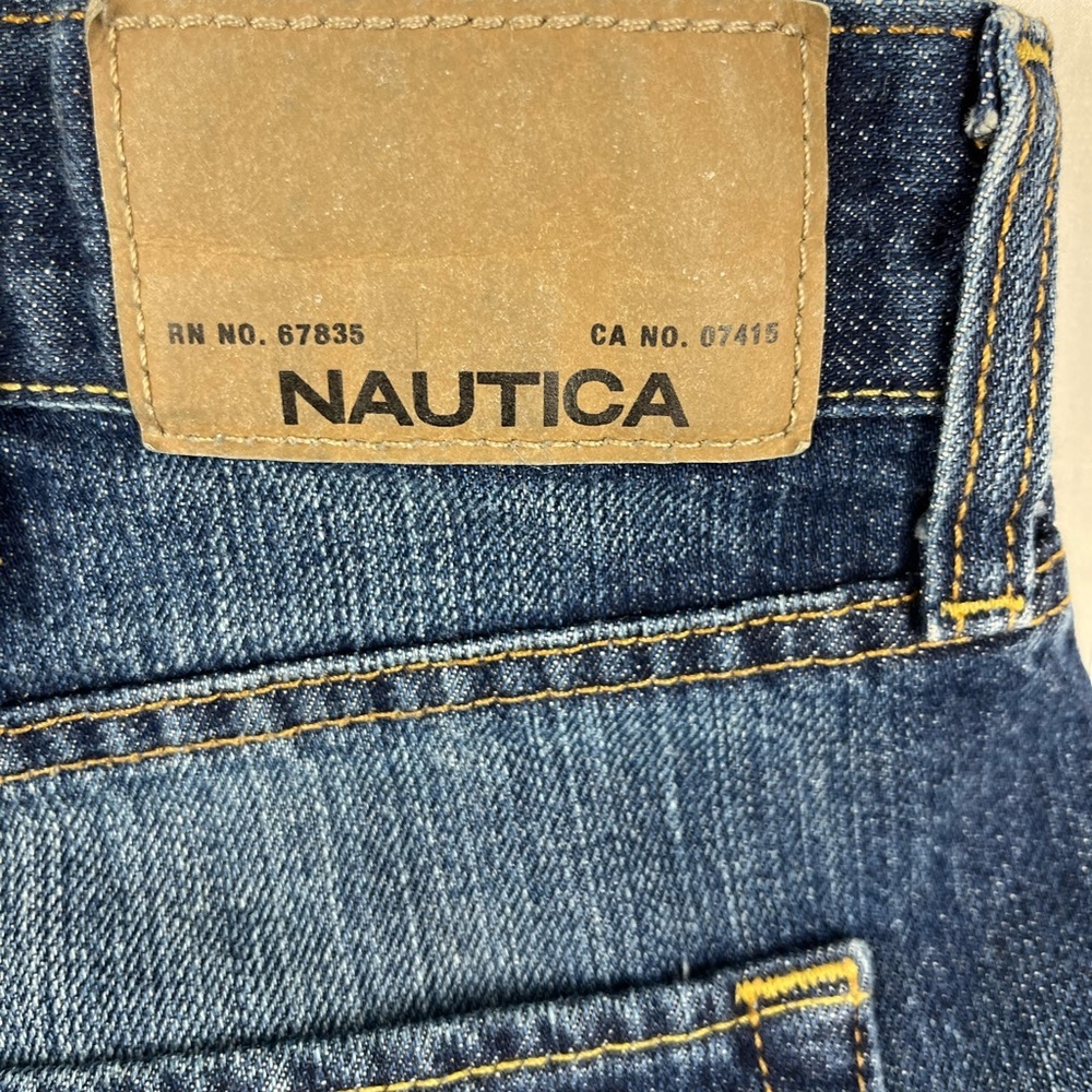 Men’s Nautica Relaxed Fit Stretch Denim Medium Blue Wash 38” x 32” RN# 67835 - Picture 3 of 15